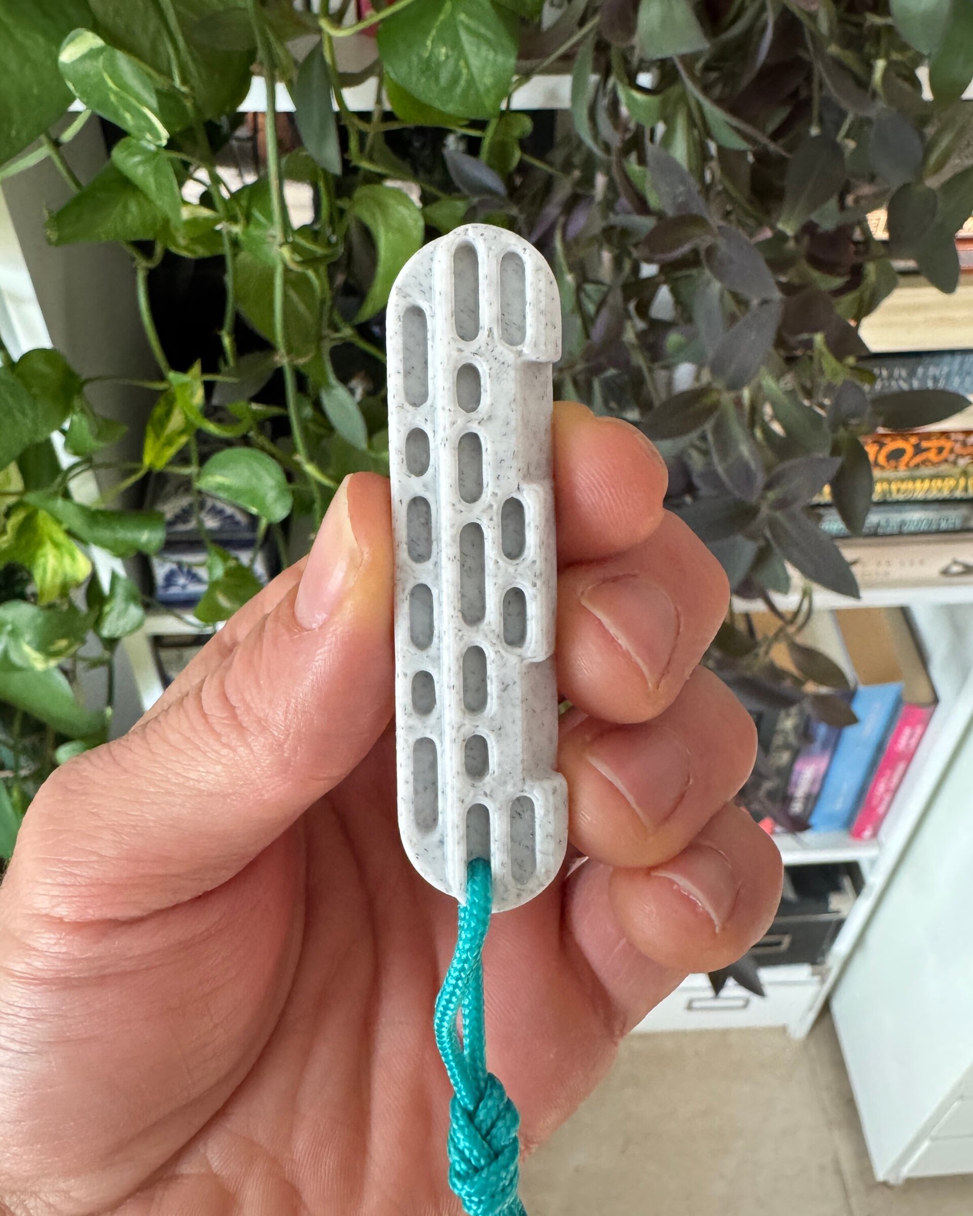 Lima para escaladores con forma de multipresa - 4